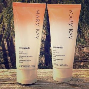 🍑MARY KAY SATIN HANDS PEACH HAND CREAM🍑